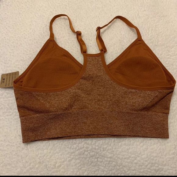 NWT Victoria’s Secret PINK Active Sports Bra Seamless Racerback Orange Size M - Picture 6 of 8